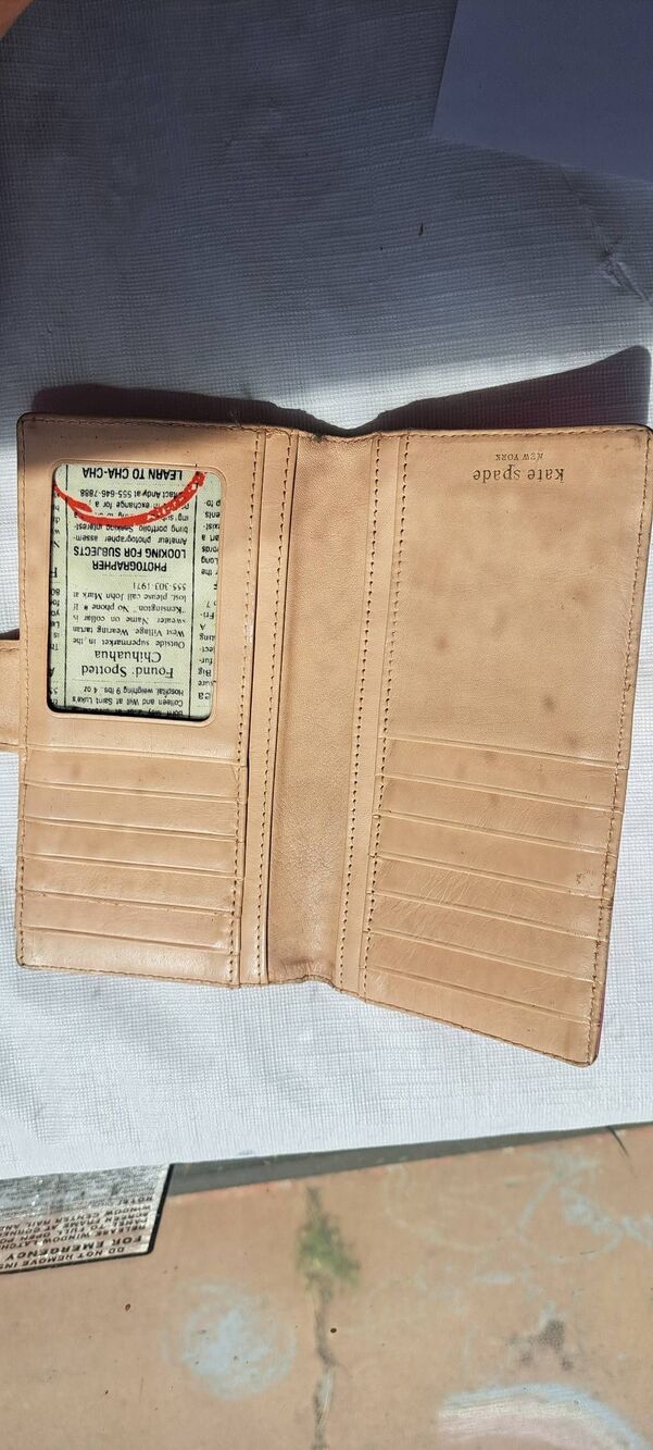 Kate Spade New York Pink Patent Leather Wallet Leather Plate Logo Snap Closure Y - Picture 3 of 16